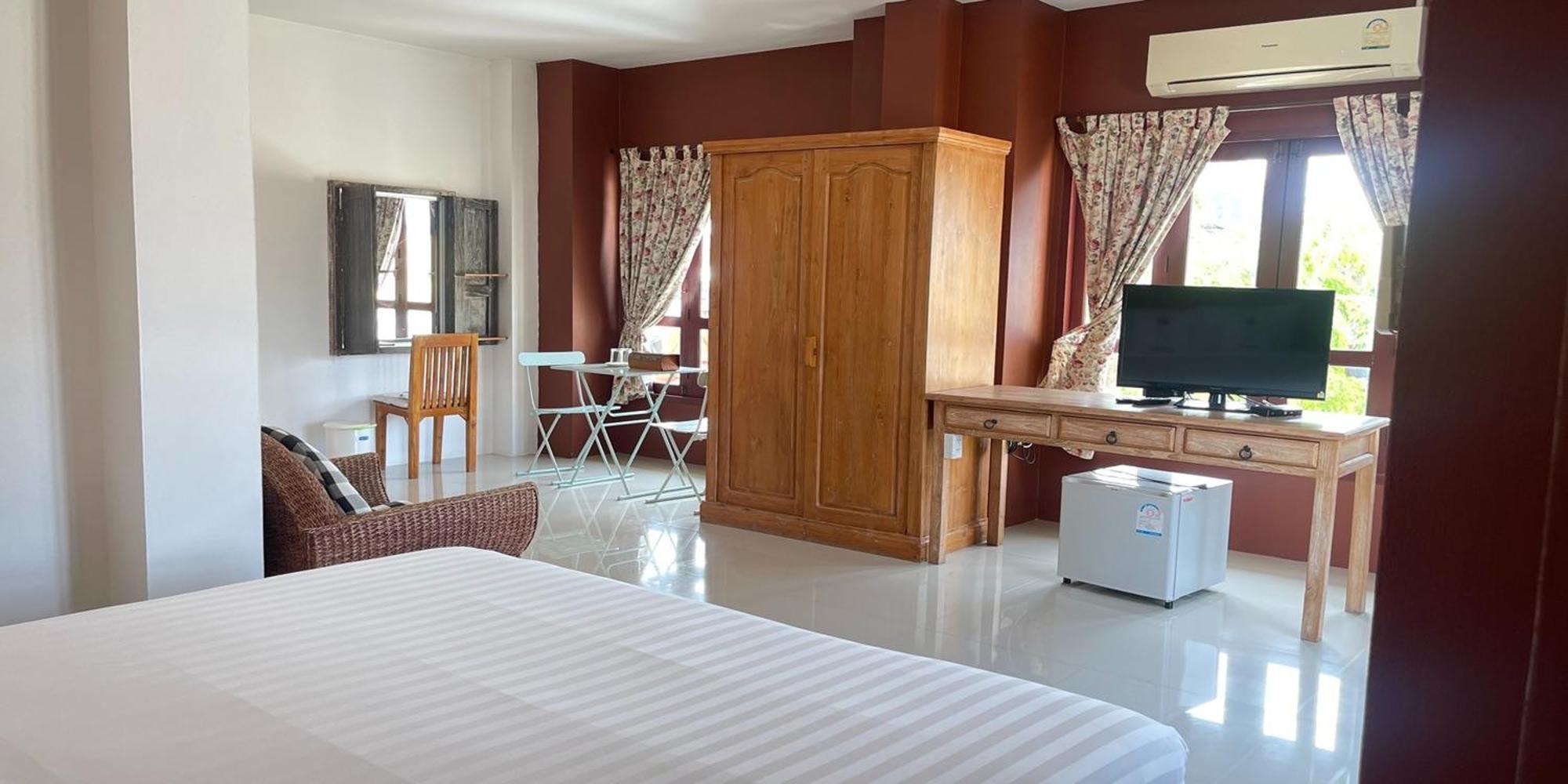 לאמפאנג Yellow Tique Hotel מראה חיצוני תמונה