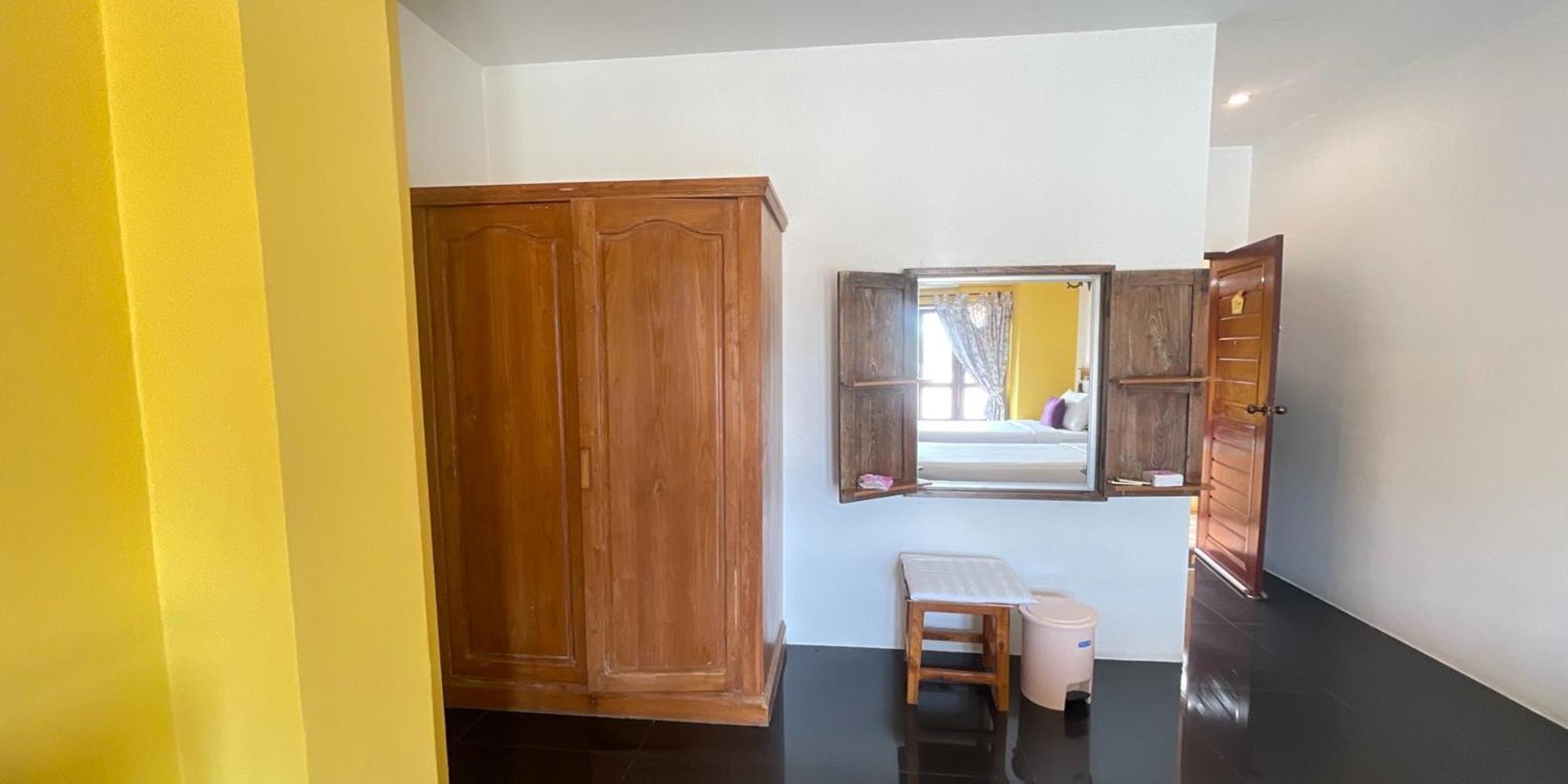 לאמפאנג Yellow Tique Hotel מראה חיצוני תמונה