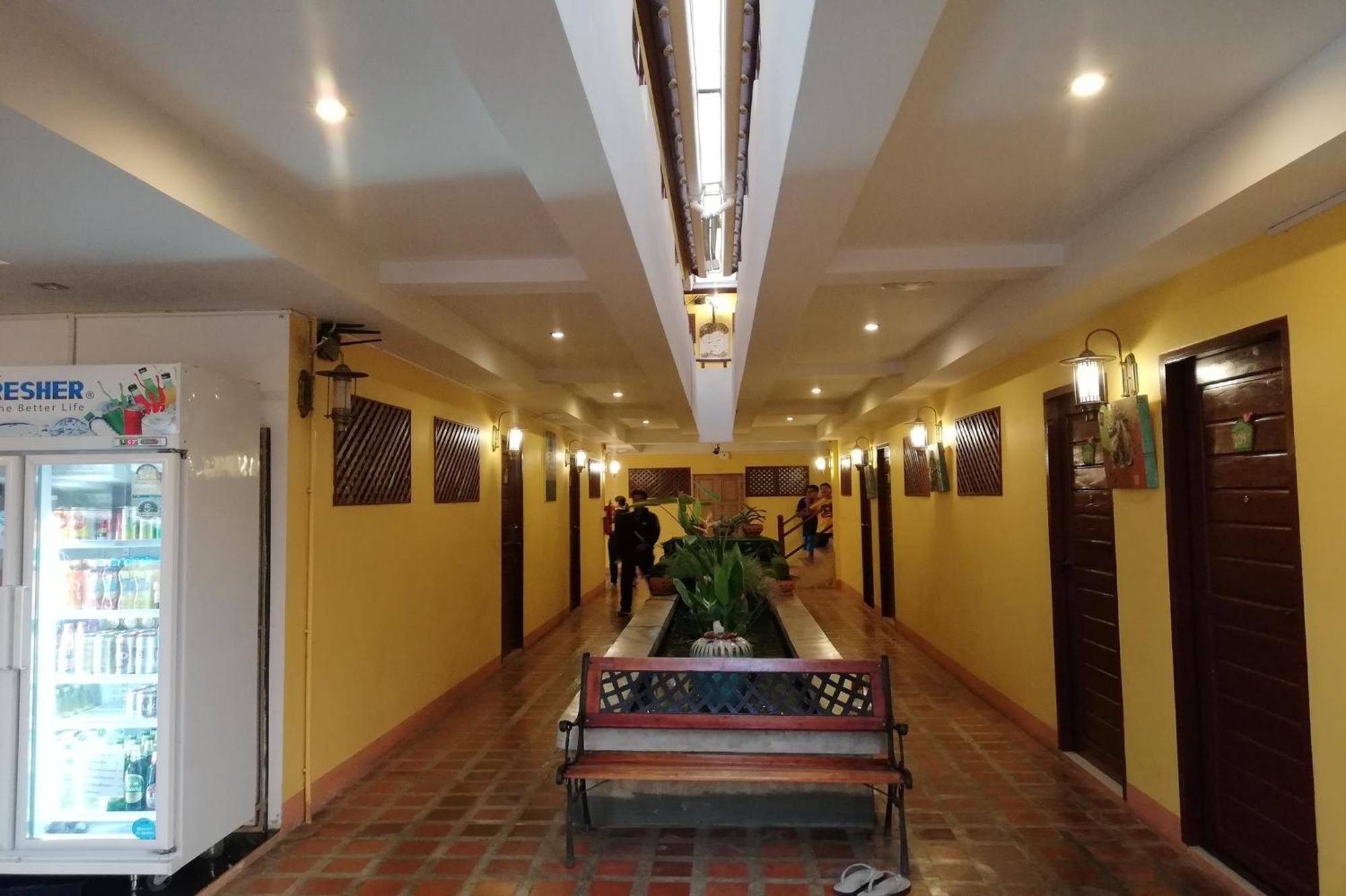 לאמפאנג Yellow Tique Hotel מראה חיצוני תמונה